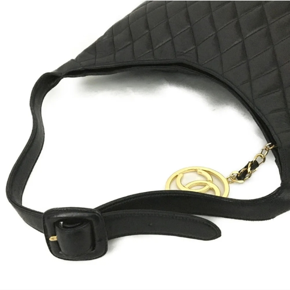 CHANEL Quilted Matelasse CC Logo Lambskin Shoulder Bag Black - Picture 5 of 11